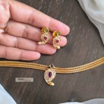 antique-chocker-03